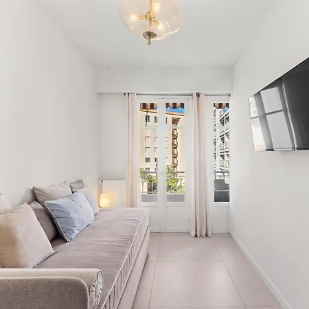 3 Pieces Les Pins Cosy Et Luxueux Lägenhet *