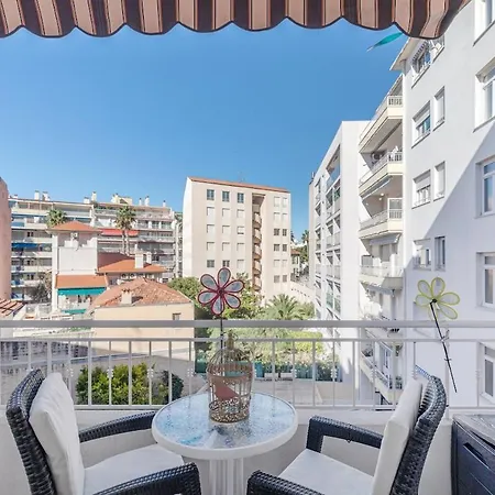 3 Pièces Les Pins Cosy Et Luxueux *